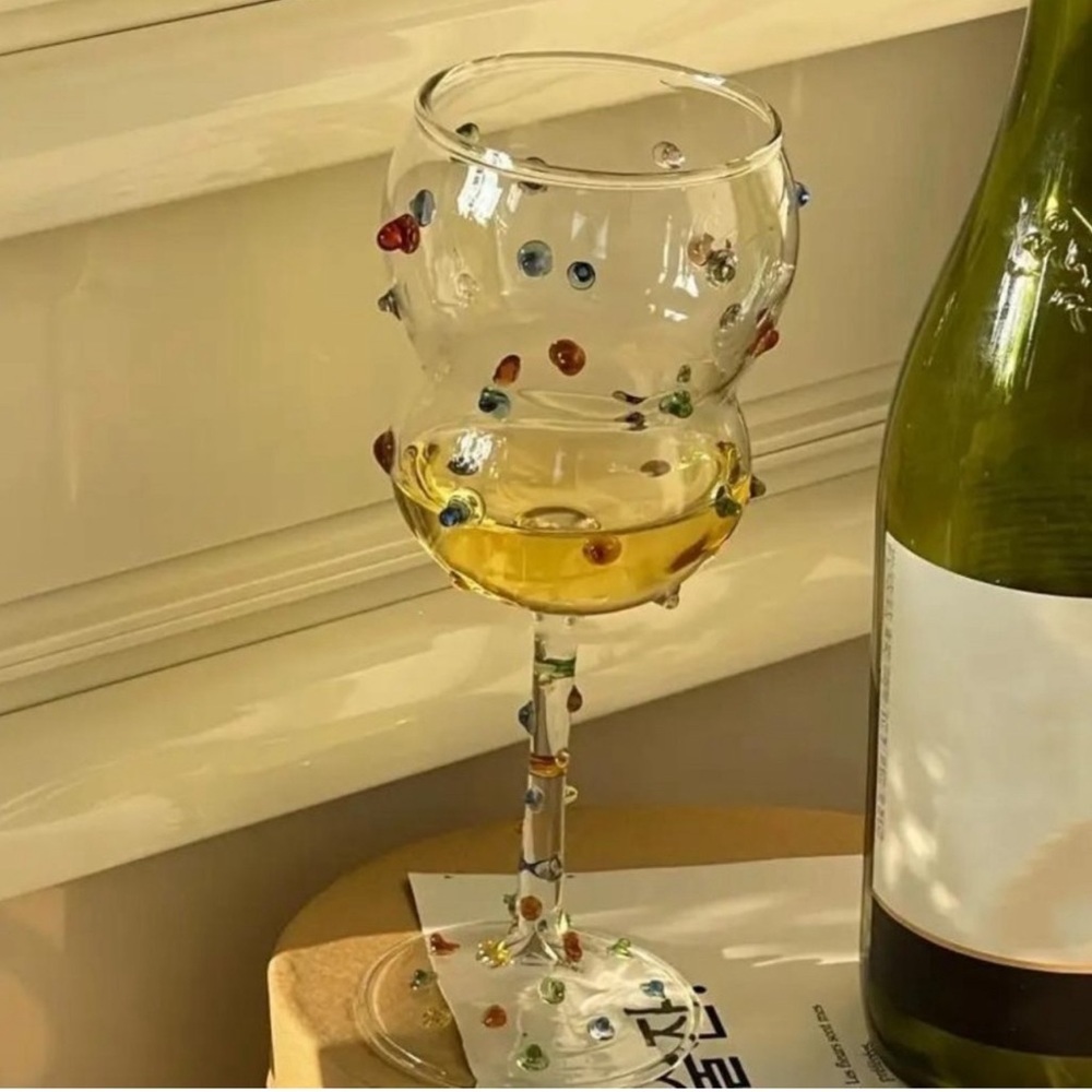Lot Of 2 Colorful Studded Embossed Dots Pattern Champagne Wine Glass - Picture 2 of 3